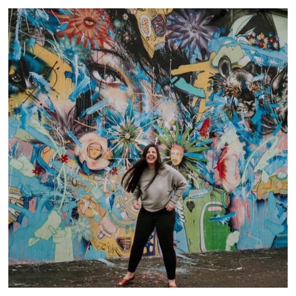 Shop Share Like To Be Notified of SALES & EVENTS - Picture 7 of 11